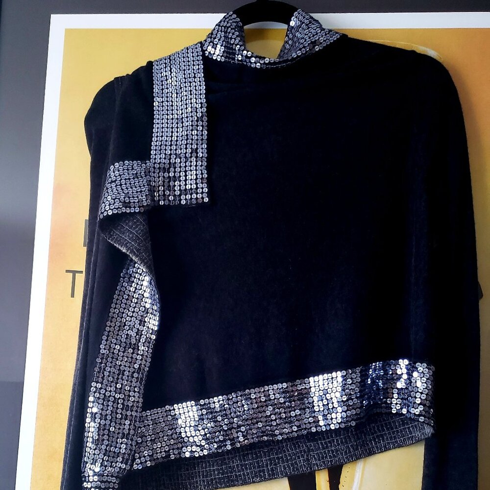 YA-YA cashmere wrap sequin wrap sweater. Size S